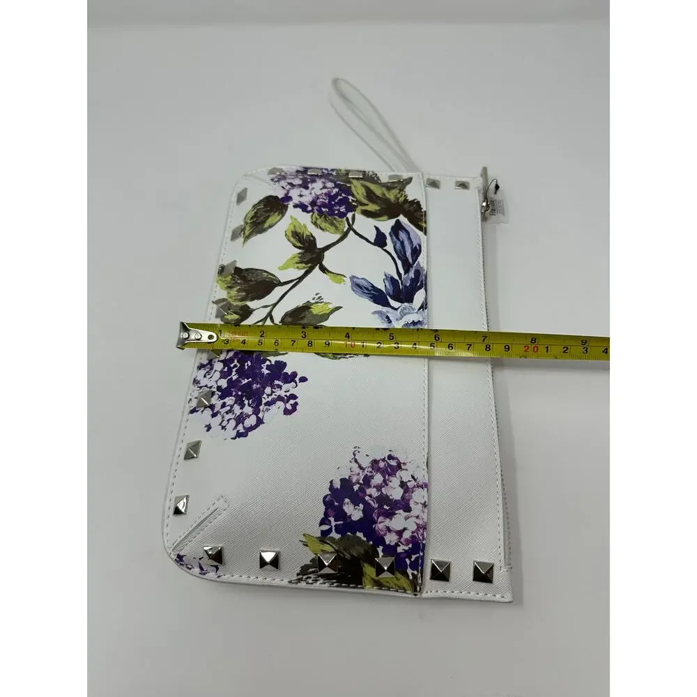 White House Black Market NWT White Purple Hydrangea Stud Wristlet Clutch Purse - Picture 8 of 8